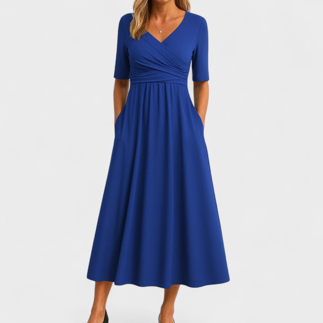 Joanna – Elegant Midklänning för Alla Tillfällen