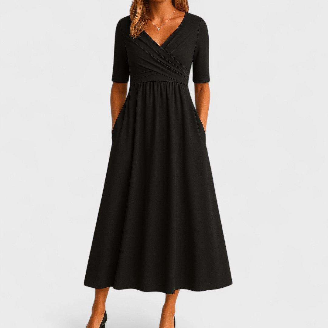 Joanna – Elegant Midklänning för Alla Tillfällen