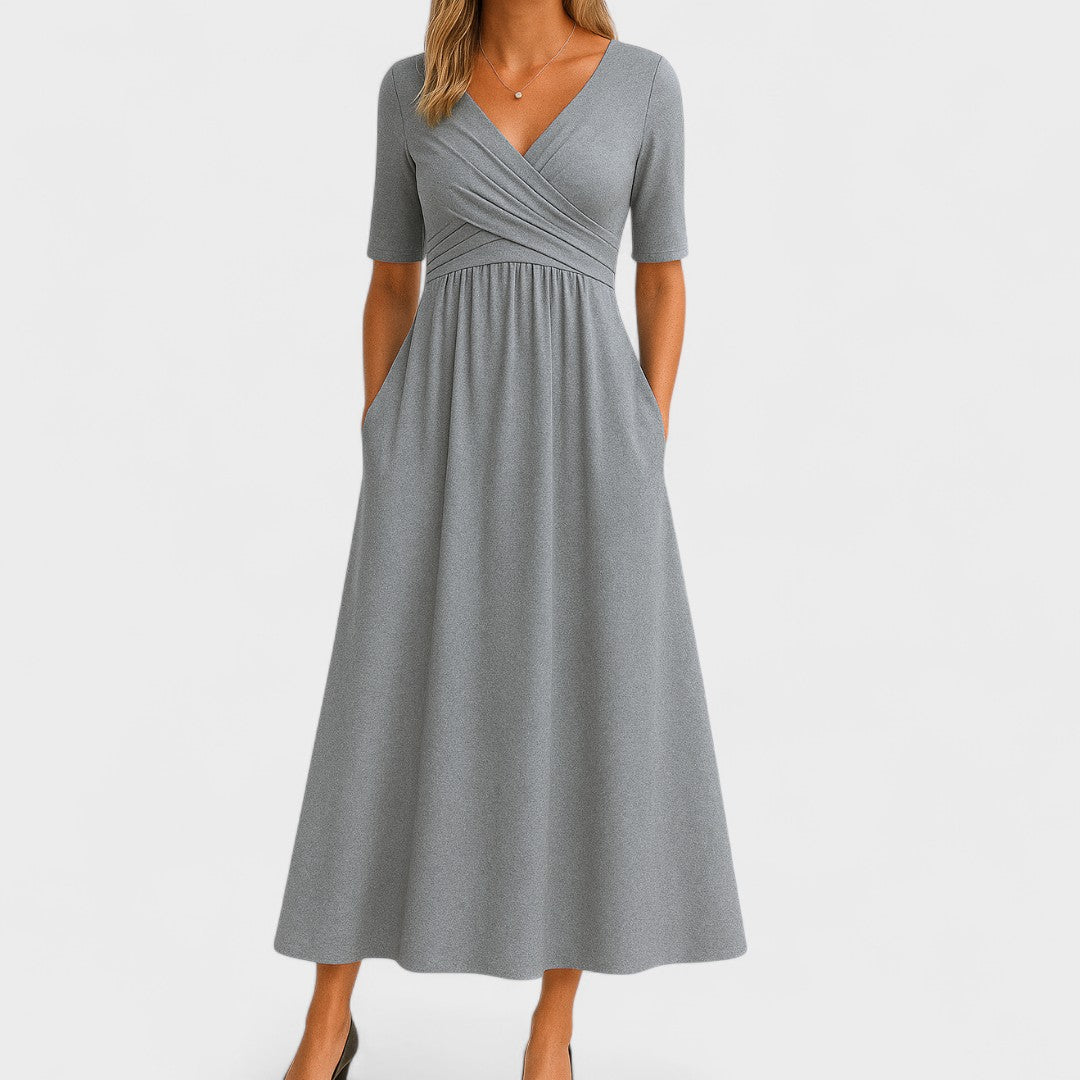 Joanna – Elegant Midklänning för Alla Tillfällen