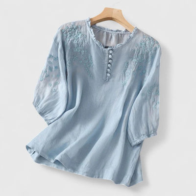 Sorelia – Blus i bomullsvoile med broderade axlar